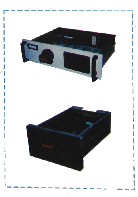 12GCS型標(biāo)準(zhǔn)型低壓抽出式開關(guān)柜柜體.jpg